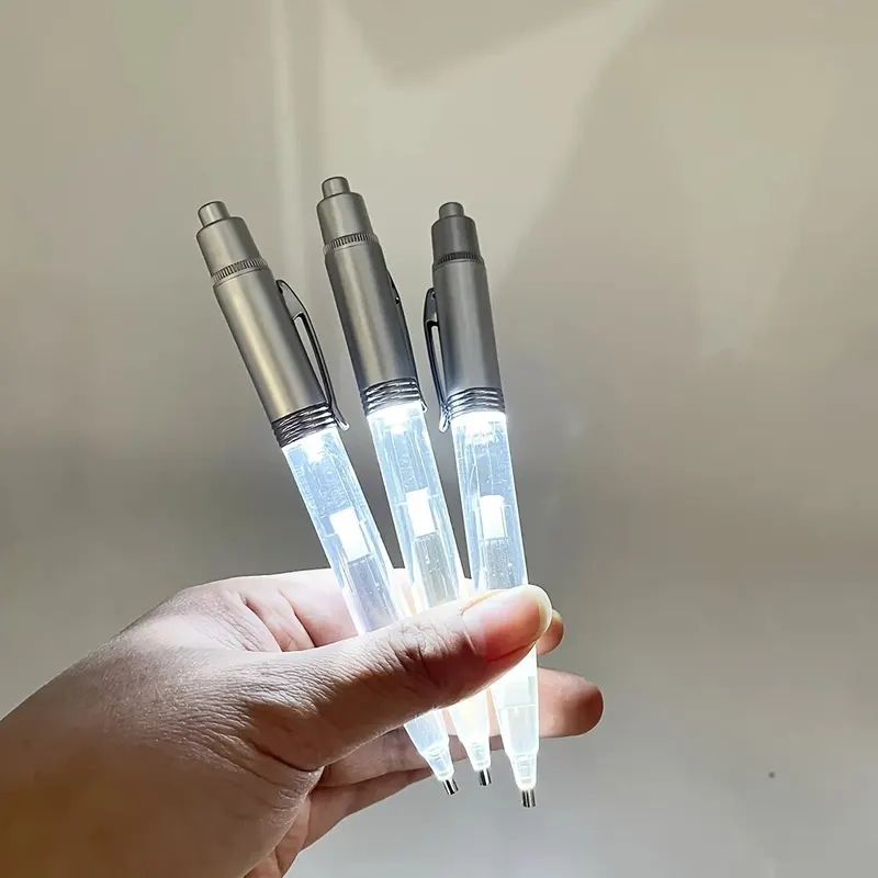 LED-Licht Diamantmalerei-Stift – Embroidery Garments Bewertung und Preis